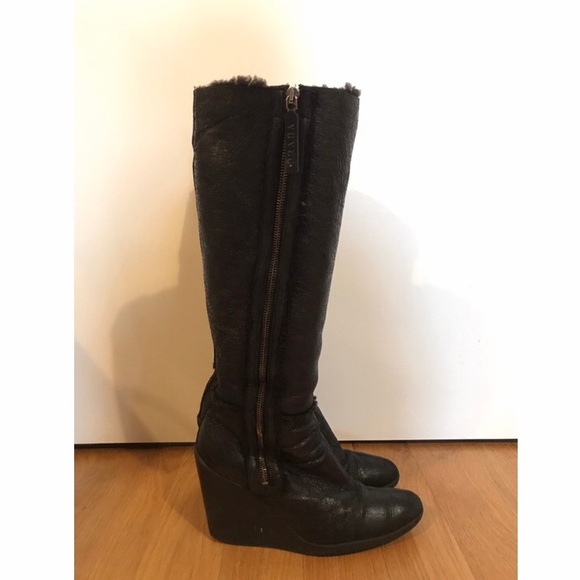 PRADA Black leather platform boots with shearling - Picture 3 of 6